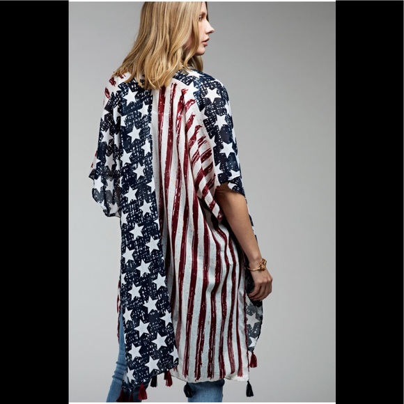 American Flag Red/White/Blue Kimono - Picture 3 of 17